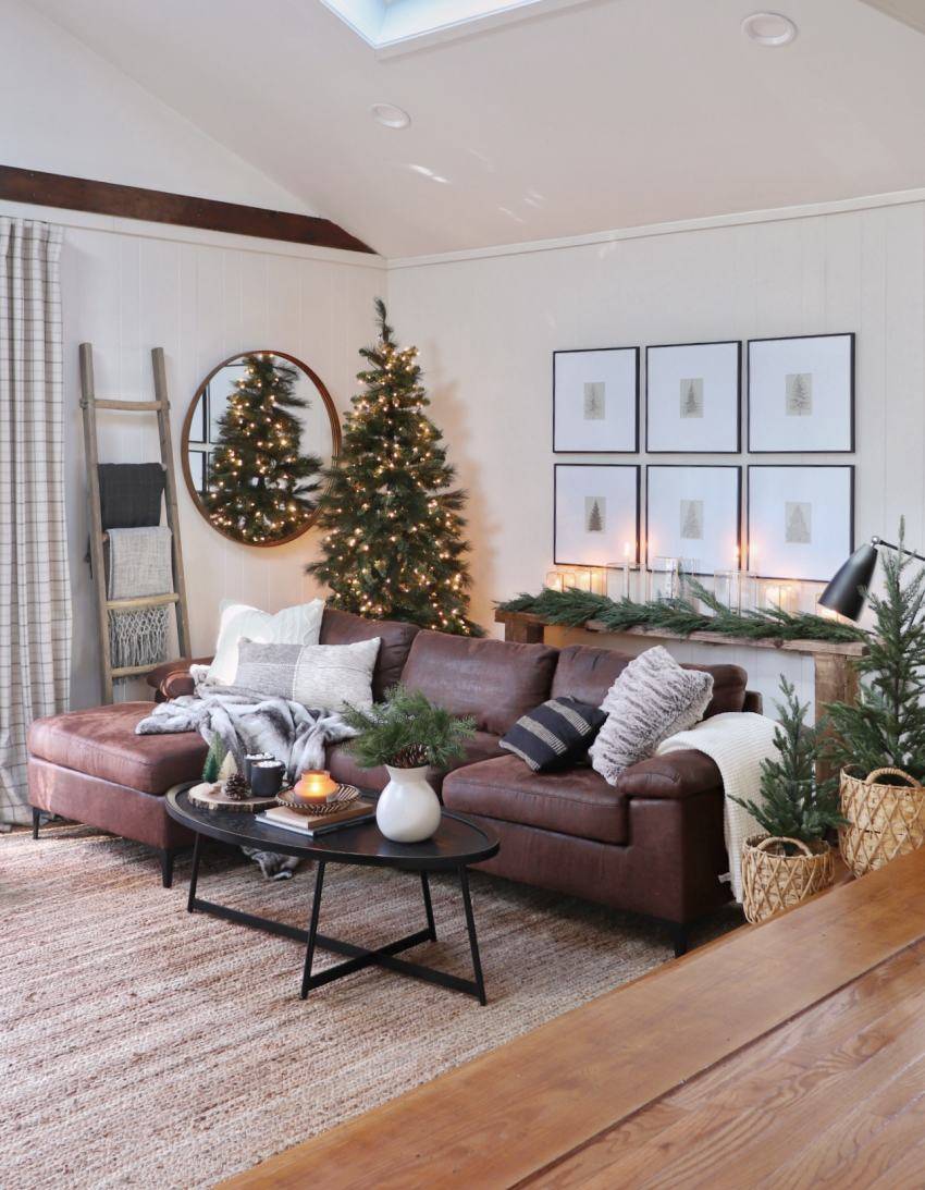 living room with Christmas tree