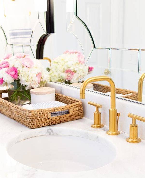 33 Bathroom Tray Ideas To Help Beautify and Tidy Your Space – Duvtail