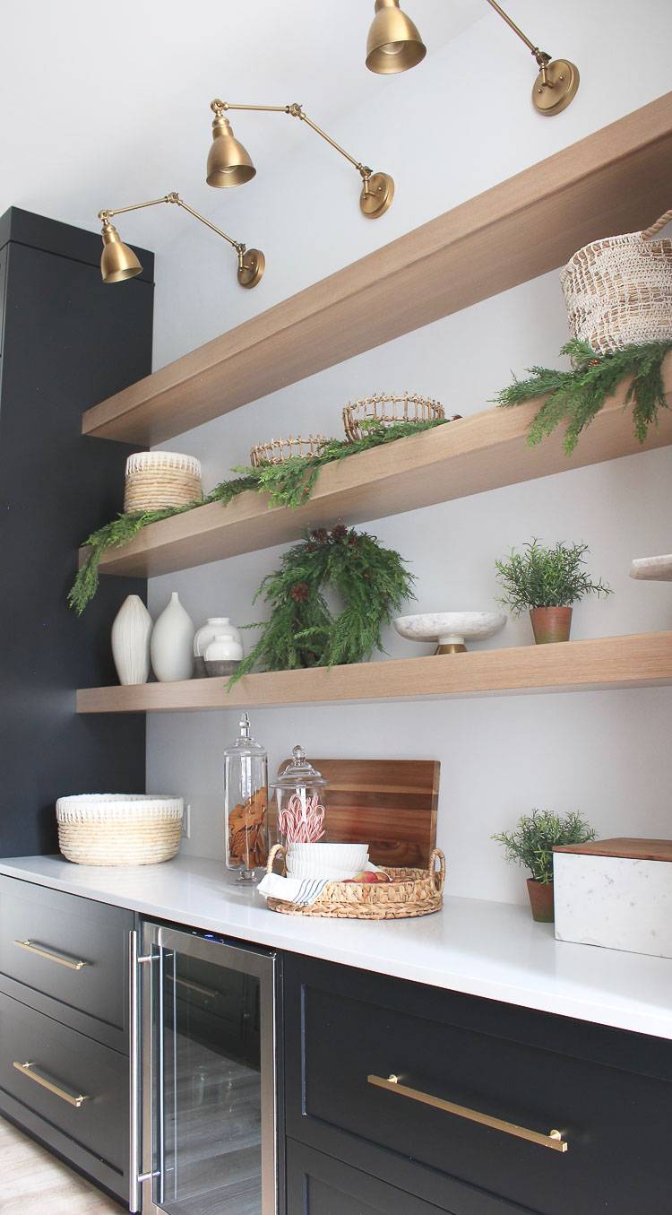 black-pantry-styled-for-christmas-1