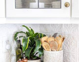 How to Organize Messy Countertops