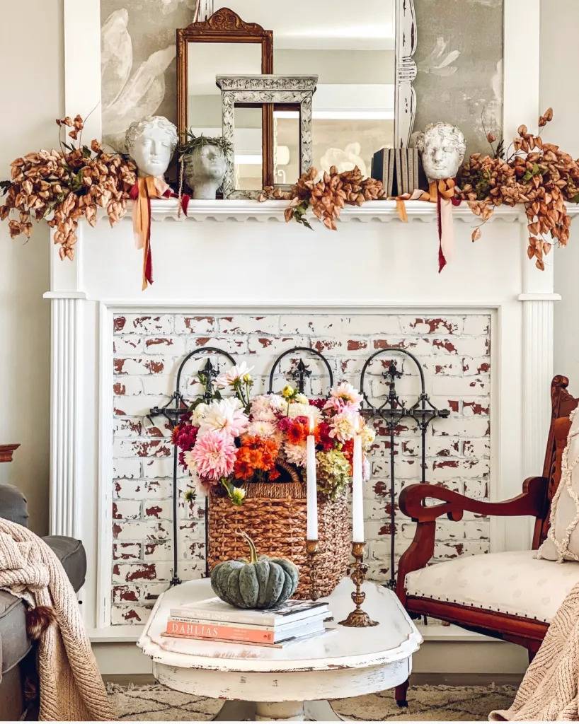 The Most Popular Thanksgiving Decor Trends for 2022 | Decoist