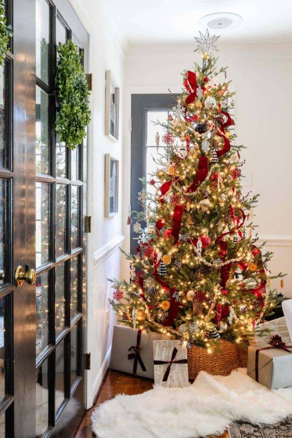 Christmas Tree Decorating Trends For 2022 Priviglaze Smart Glass UK