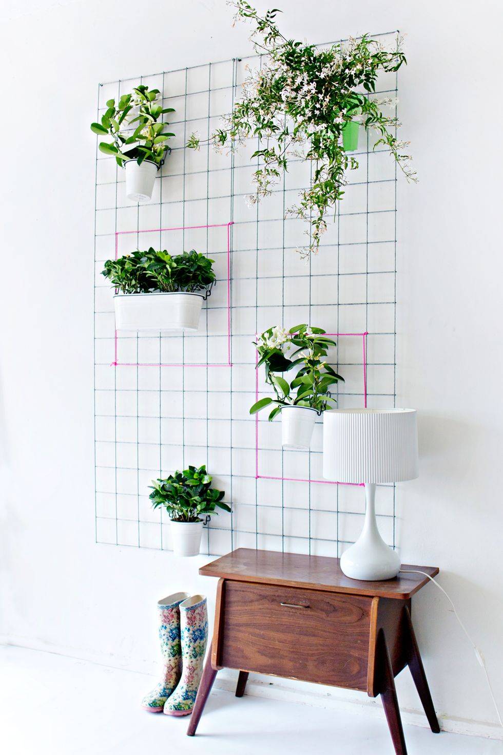 hanging wire grid vertical garden