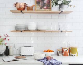 Pros and Cons of Open Kitchen Shelving