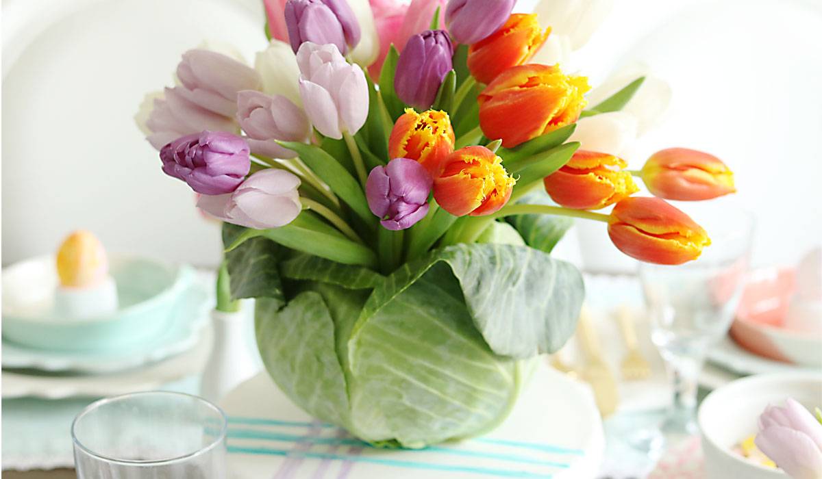 spring flower arrangement 