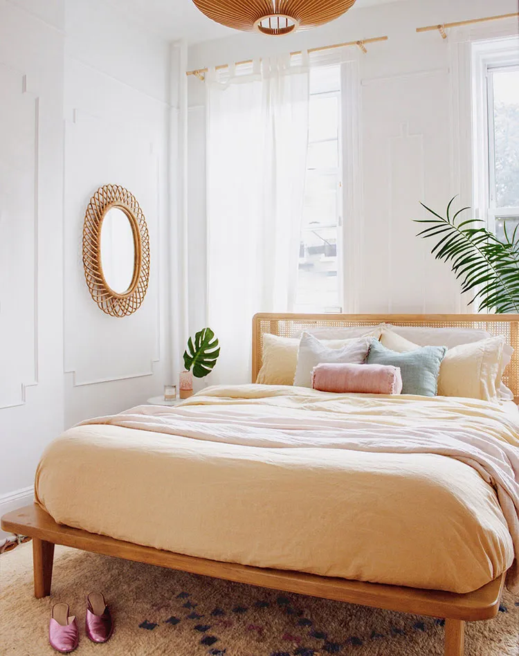 bed styling
