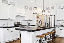 12 Stunning Kitchens With Black Countertops