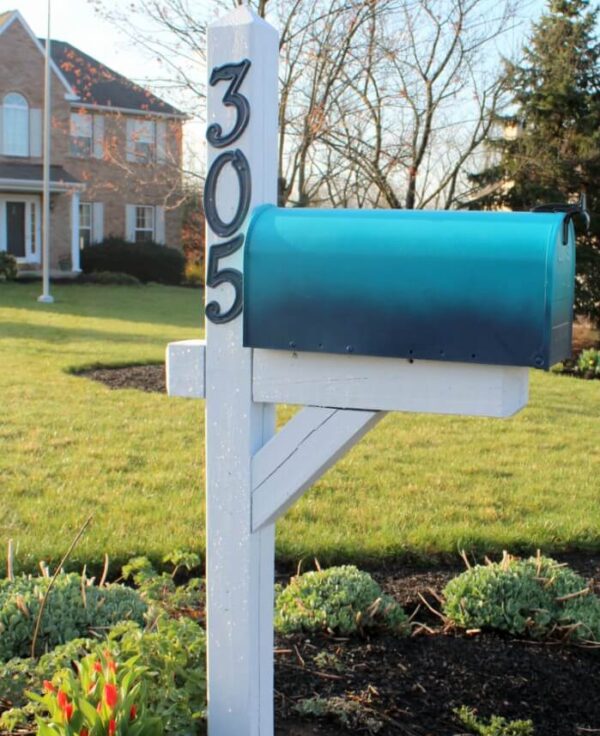 Creative Mailbox Ideas to Elevate Your Curb Appeal | Decoist