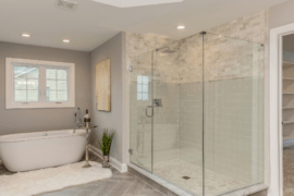 How to Use Glass Cleaner for Keeping Shower Doors Stylish and Clean
