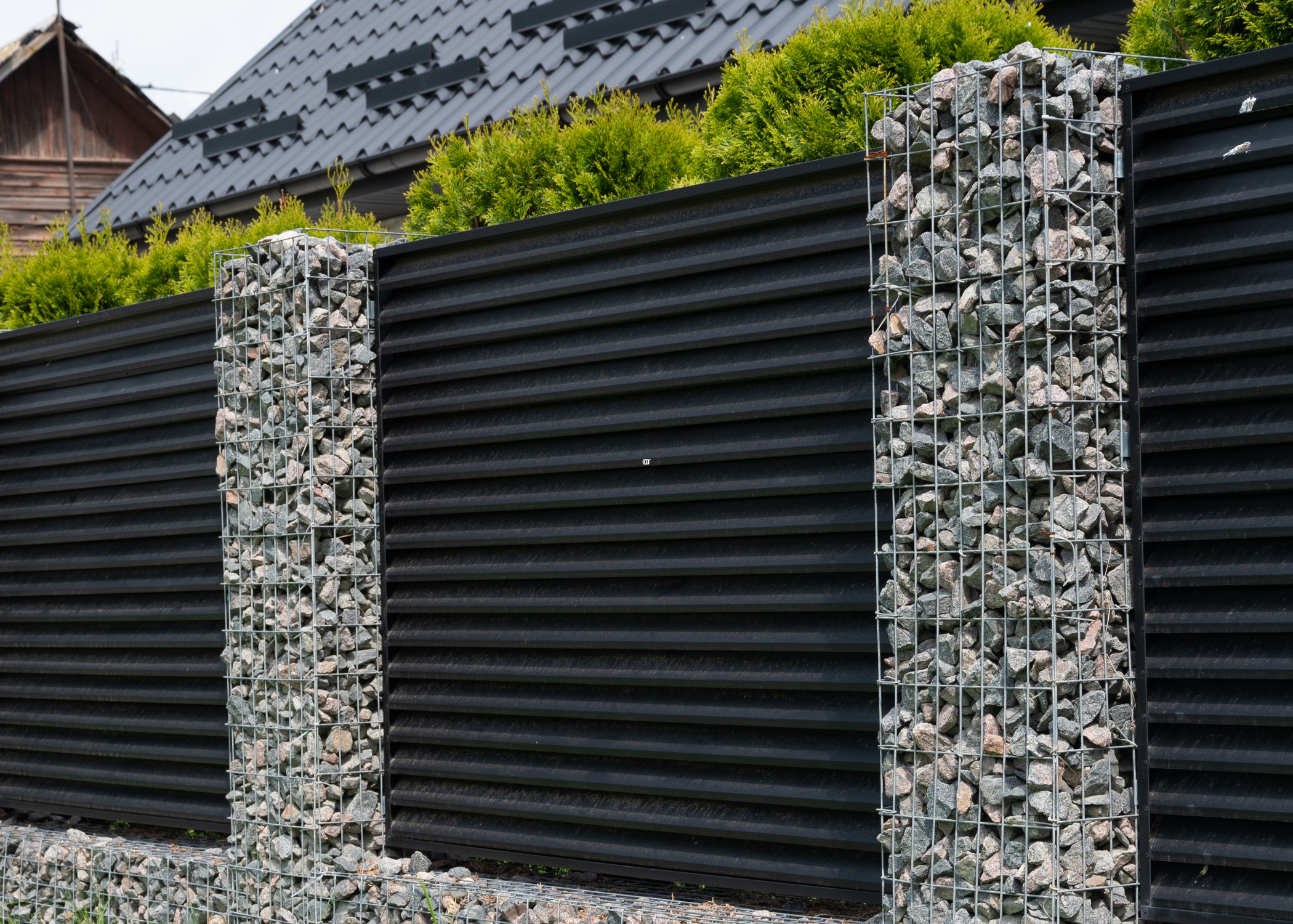 gabion wall with steel retaining wall