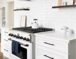 Classic White Kitchen Appliances Are Reclaiming Their Place in the Heart of the Home