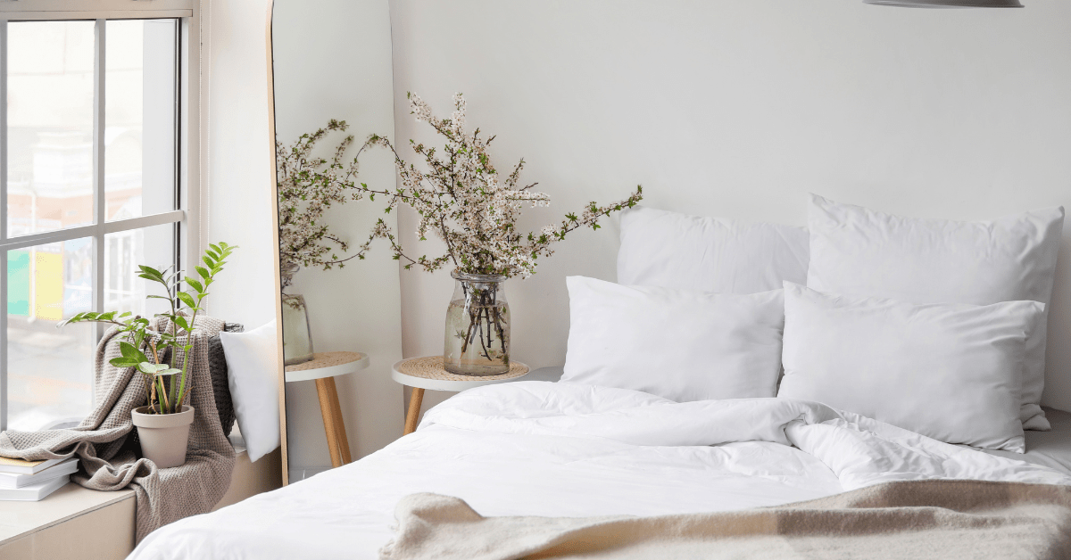 Modern bedroom with plants.