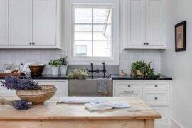 Transform Your Space with a Rustic Small Farmhouse Kitchen