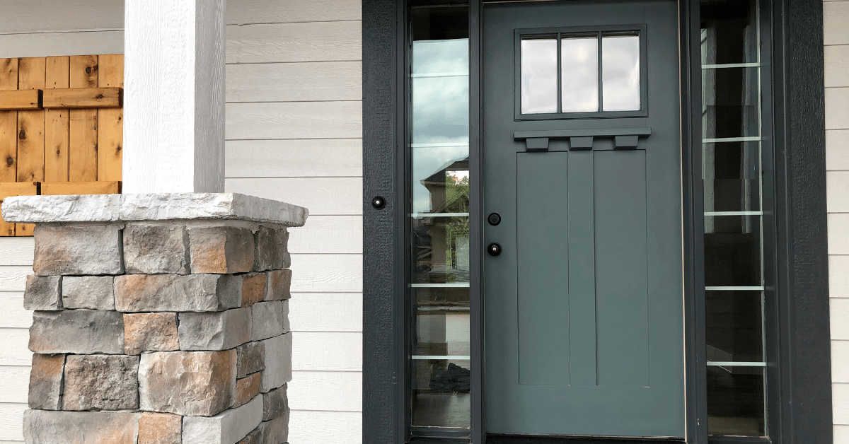 Green front door.