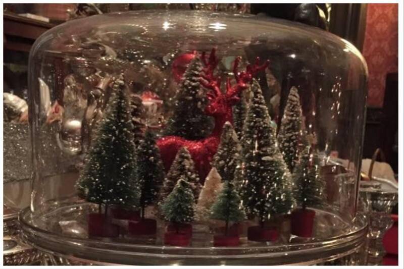 Glass covered Christmas centerpiece decor.