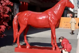 Lunar New Year 2026: Year of the Horse Décor that Feels Modern (Not Kitsch)